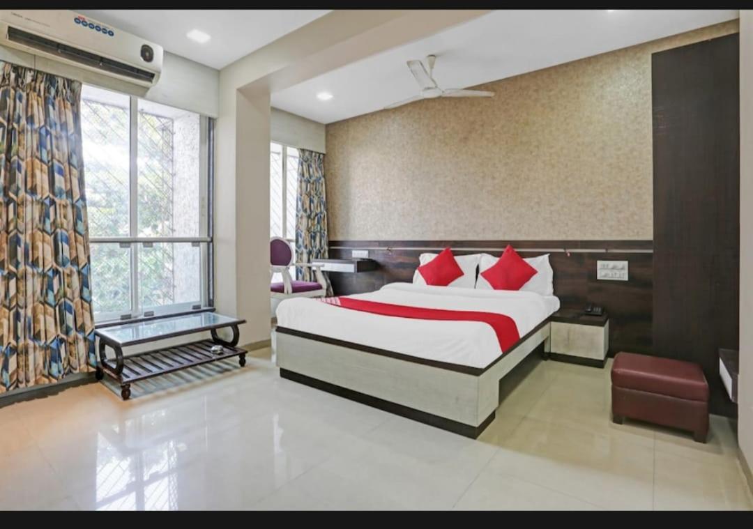 Hotel Star Light Mumbai Exterior foto